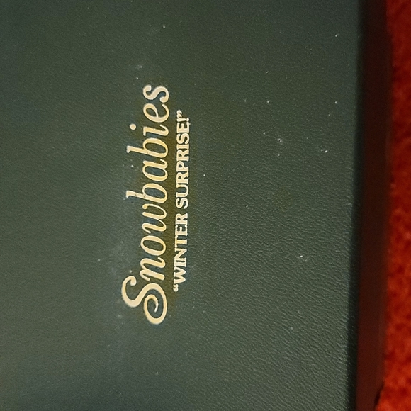 Winter Suprise Snowbabies by Dept 56 - Picture 4 of 8